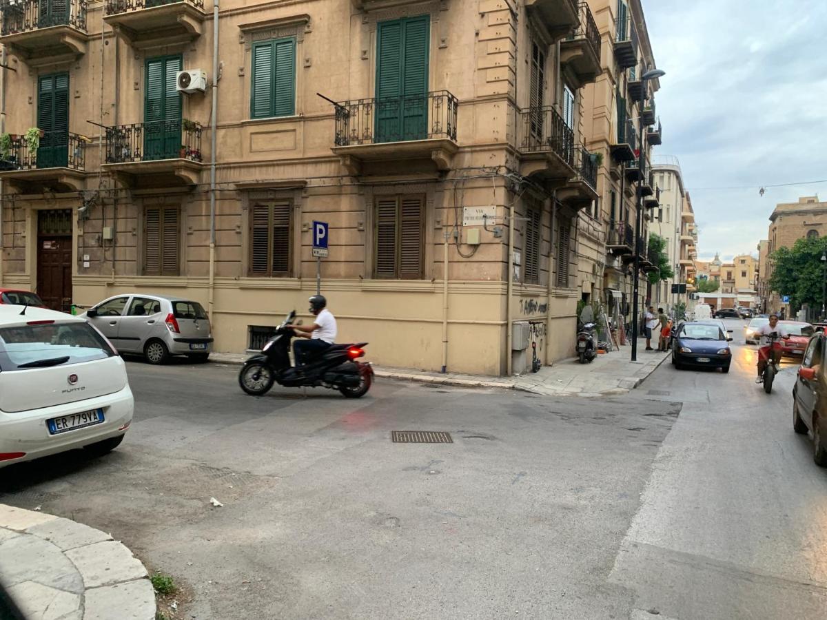 Al Centro Di Tutto Palermo Exterior foto